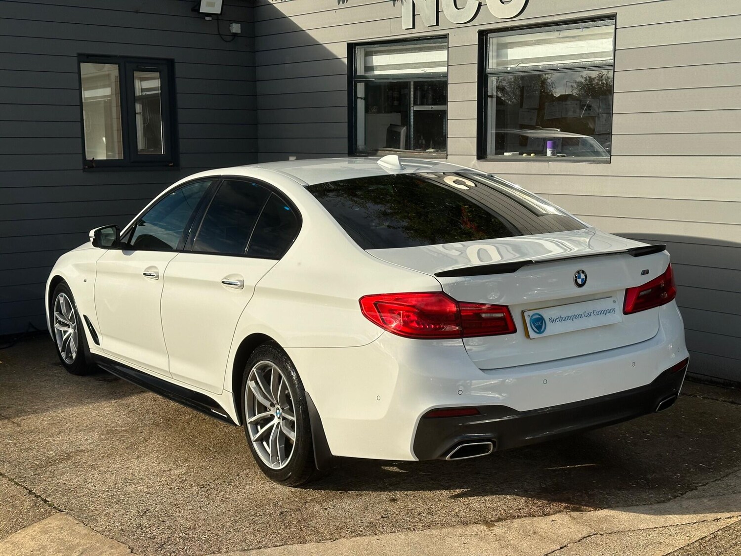 Used BMW 5 Series 2017 for sale - 76270855: Photo 15