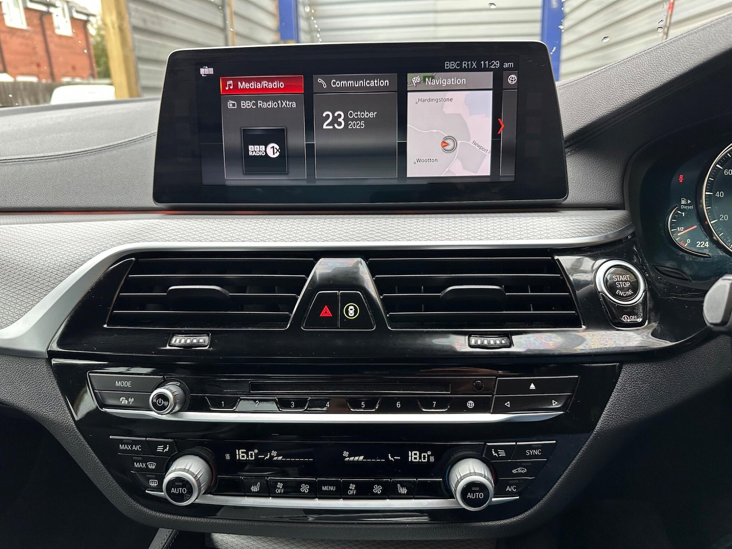 Used BMW 5 Series 2017 for sale - 76270855: Photo 27