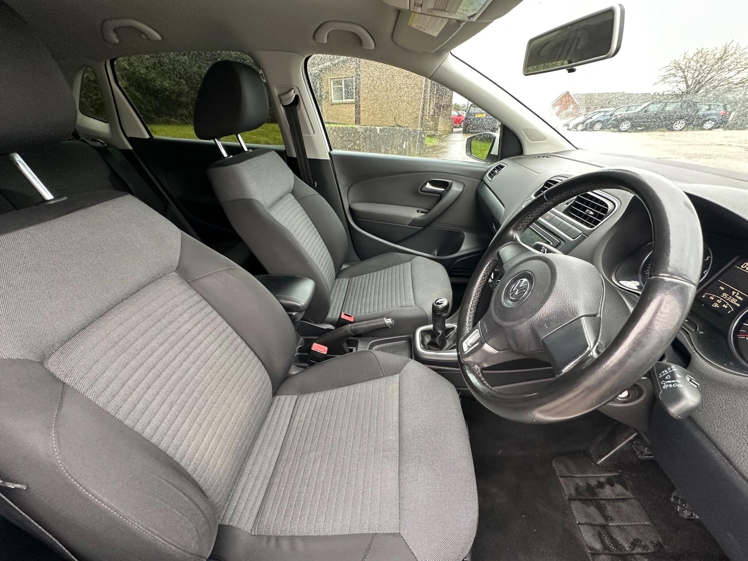 Used Volkswagen Polo 2010 for sale - 77585807: Photo 22