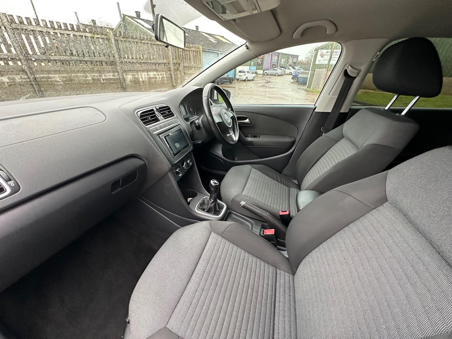 Used Volkswagen Polo 2010 for sale - 77585807: Photo 23