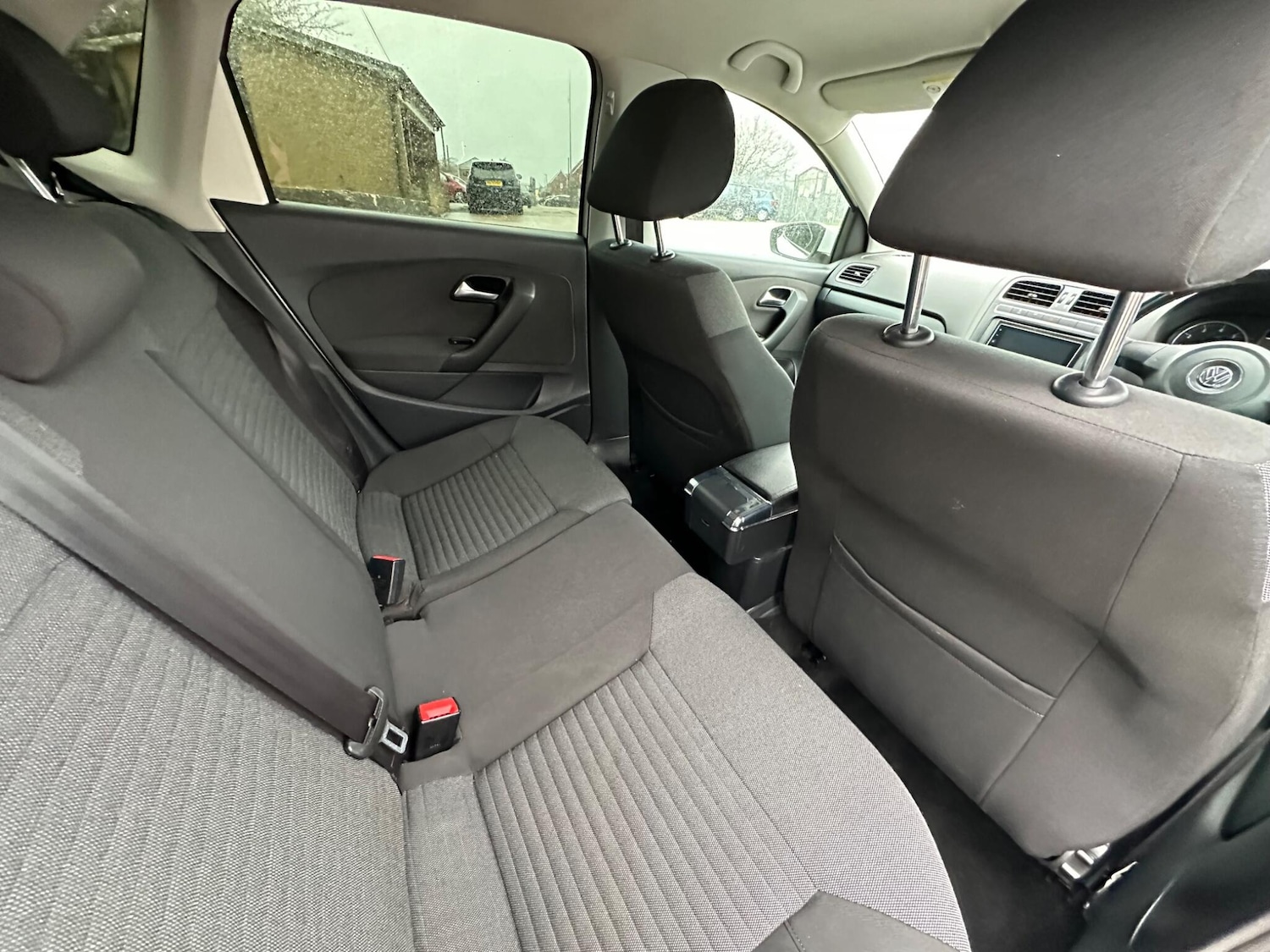 Used Volkswagen Polo 2010 for sale - 77585807: Photo 25