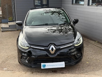 Used Renault Clio 2017 for sale - 76152184: Photo