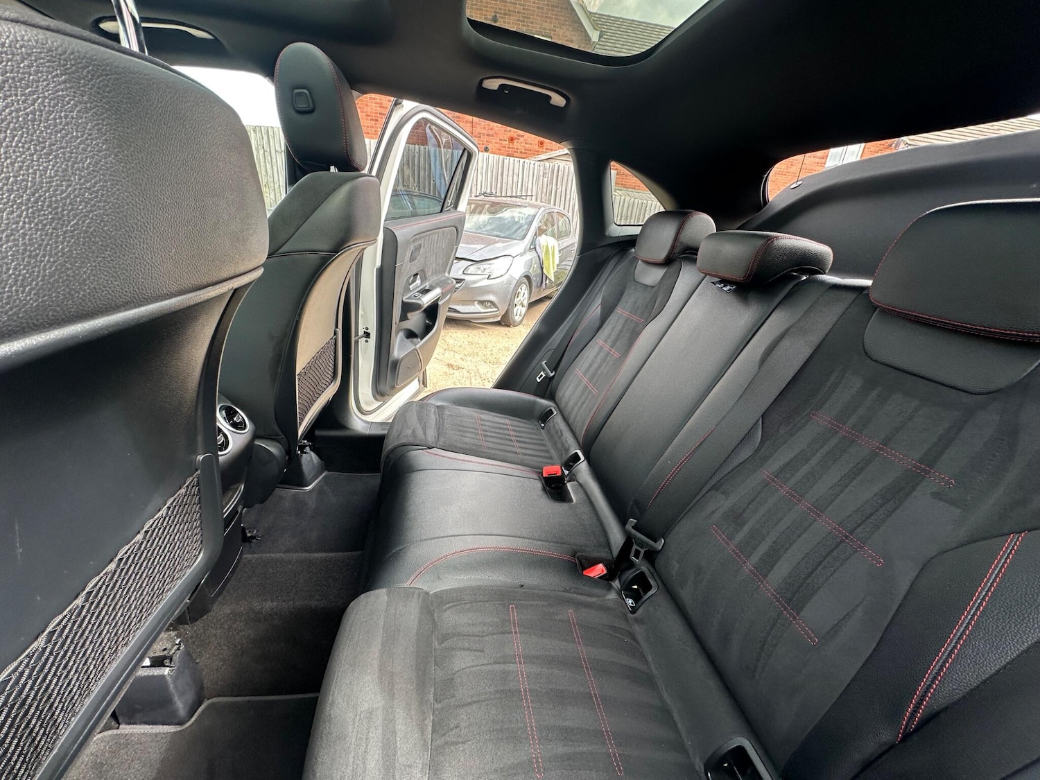 Used Mercedes-Benz GLA 2020 for sale - 76573255: Photo 11