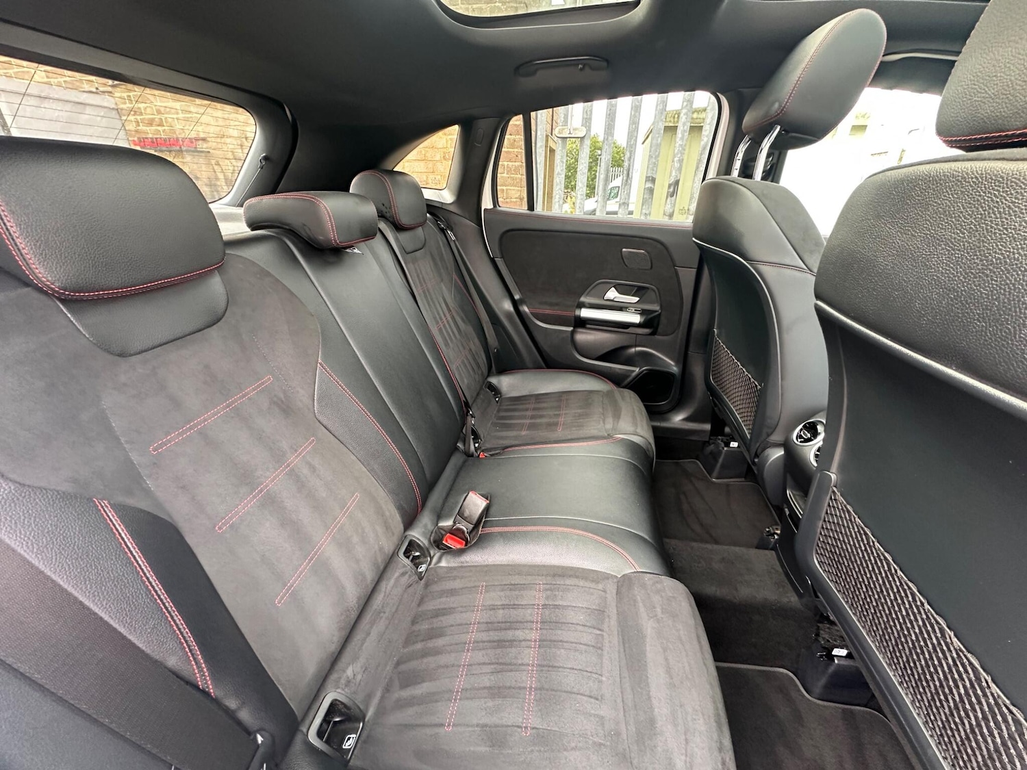 Used Mercedes-Benz GLA 2020 for sale - 76573255: Photo 9