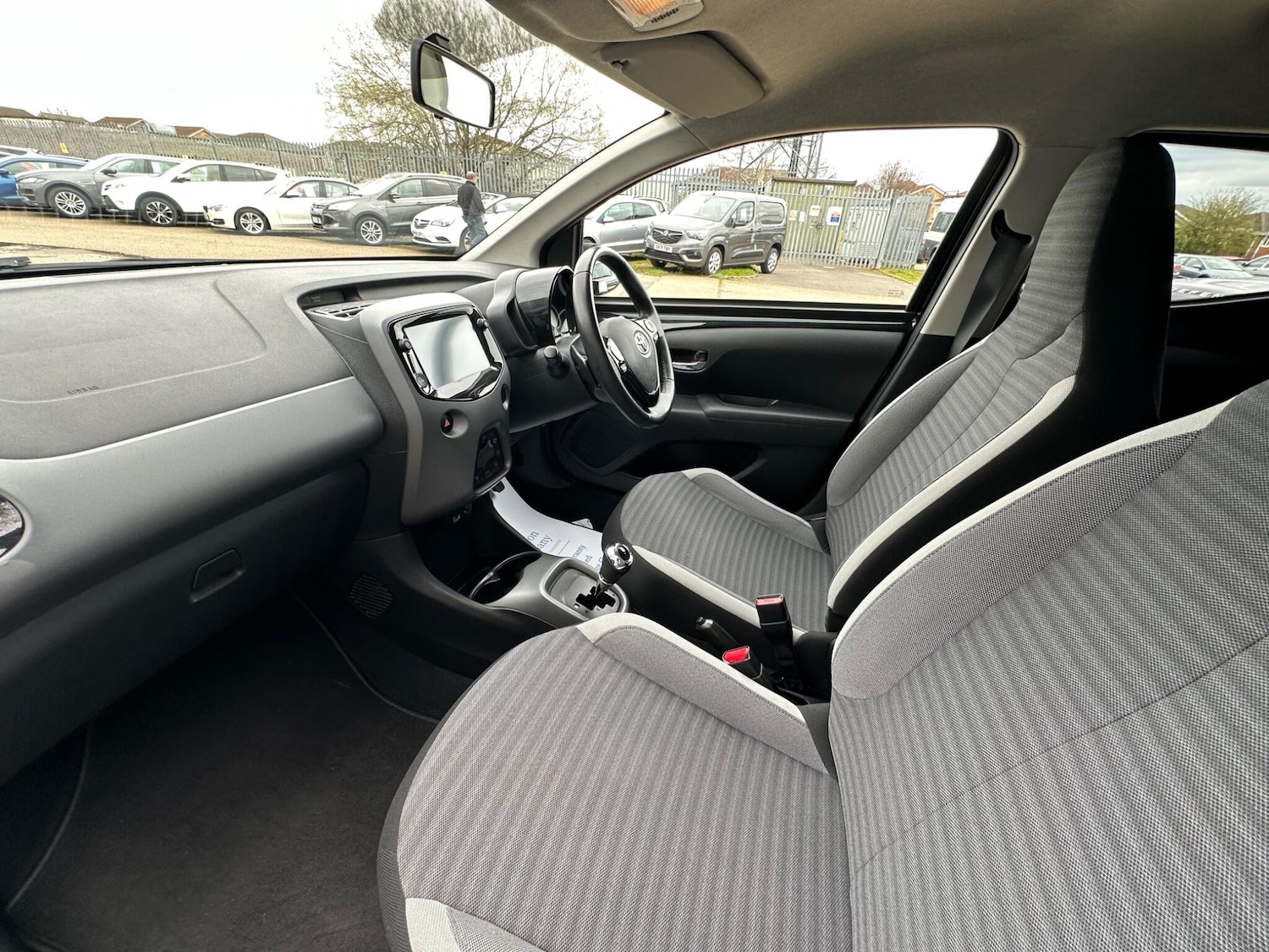 Used Toyota AYGO 2019 for sale - 78072096: Photo 23
