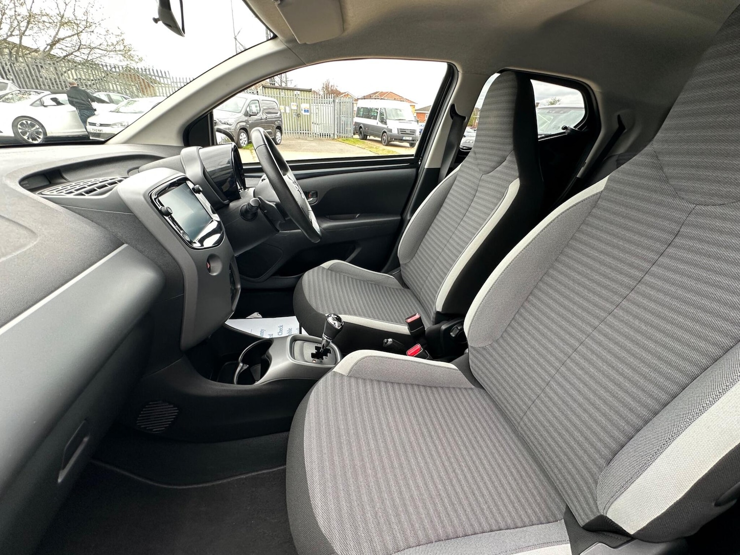 Used Toyota AYGO 2019 for sale - 78072096: Photo 24