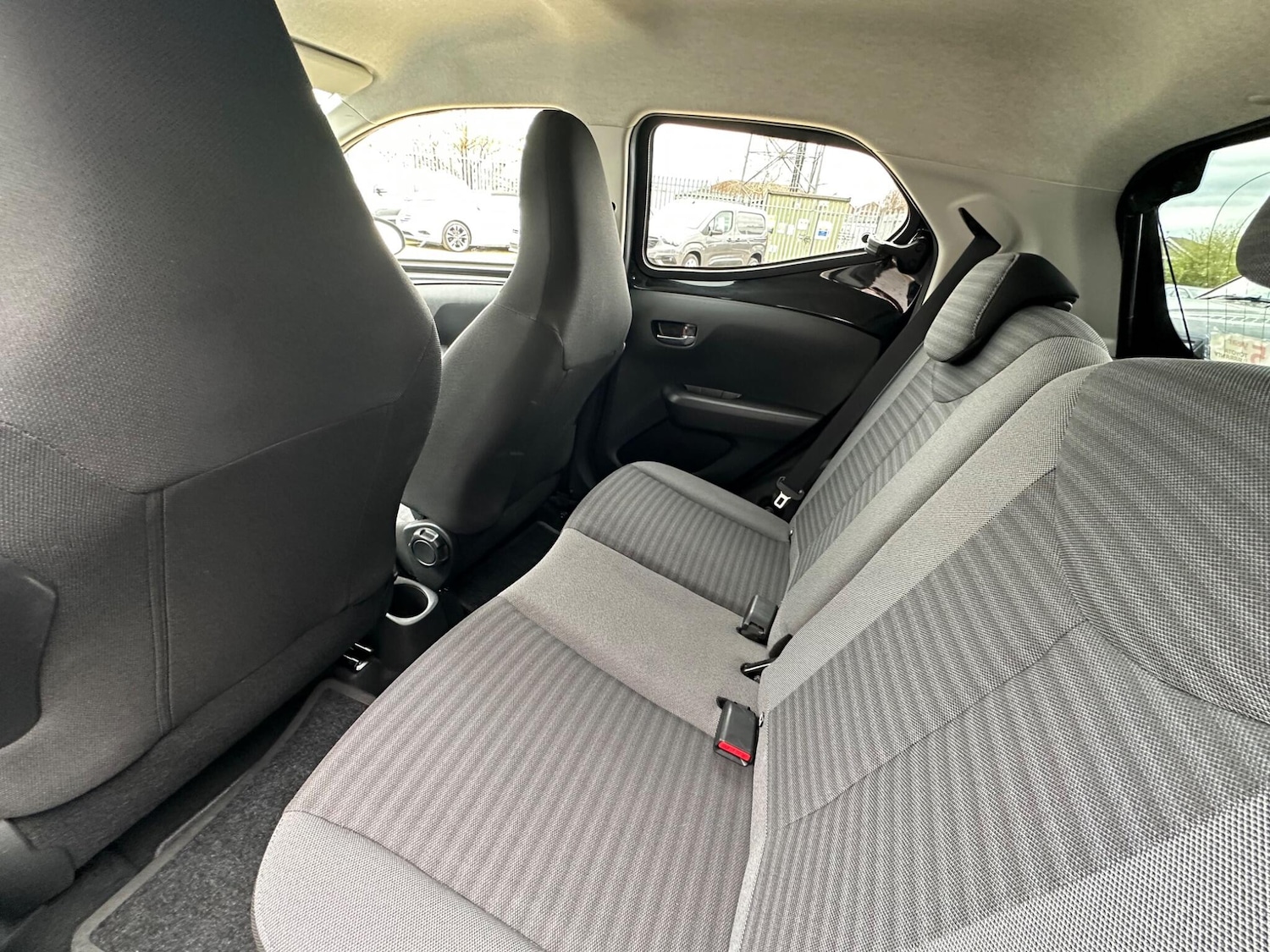 Used Toyota AYGO 2019 for sale - 78072096: Photo 26