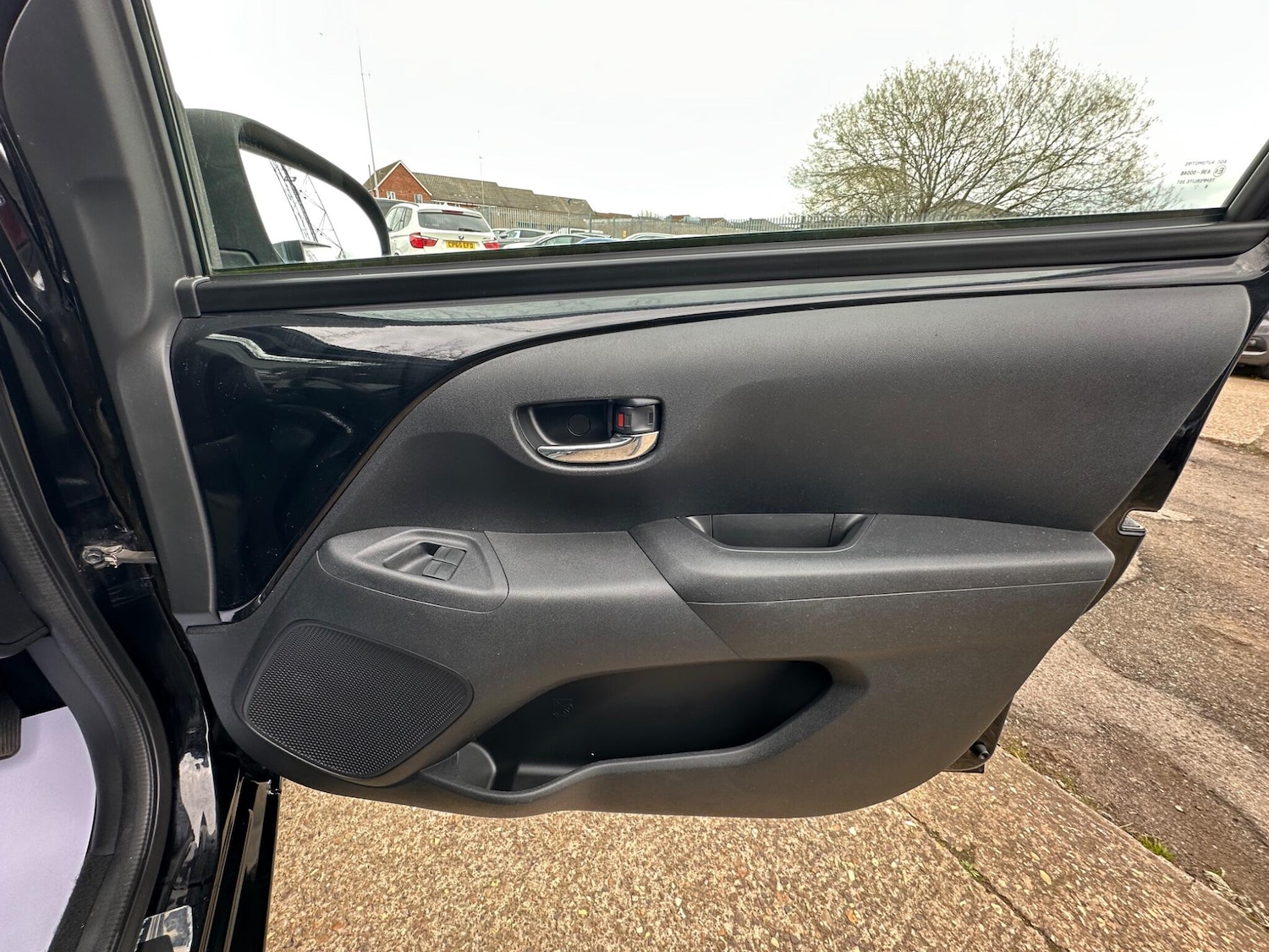 Used Toyota AYGO 2019 for sale - 78072096: Photo 27