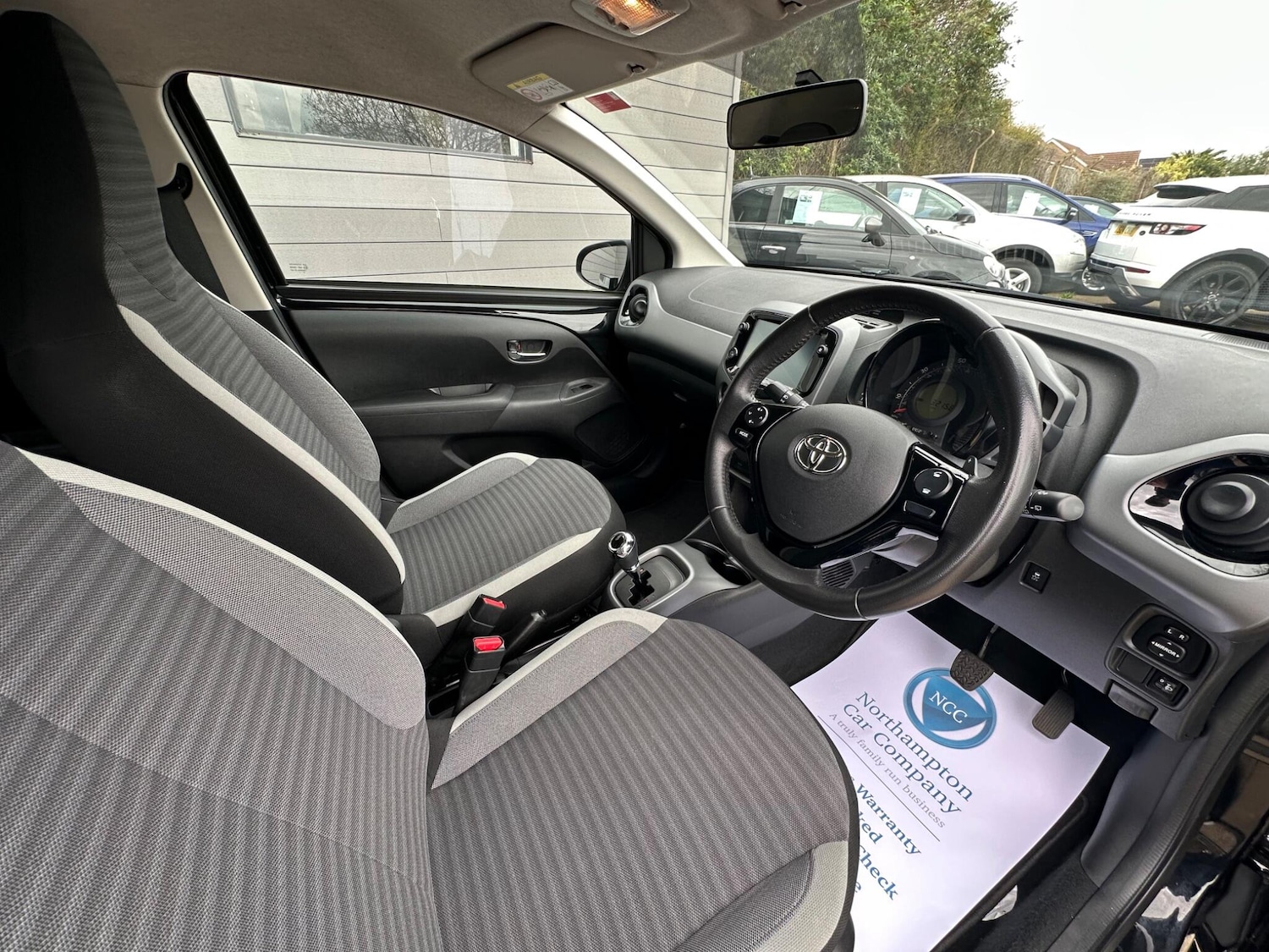 Used Toyota AYGO 2019 for sale - 78072096: Photo 3