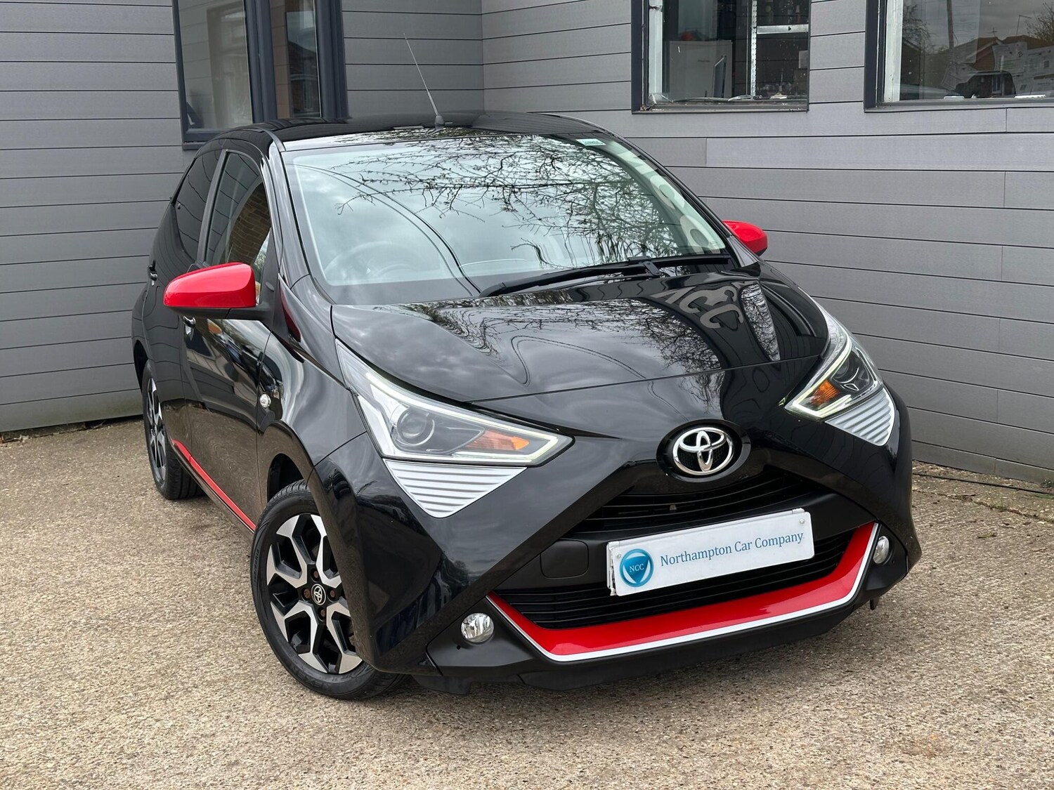 Used Toyota AYGO 2019 for sale - 78072096: Photo 5
