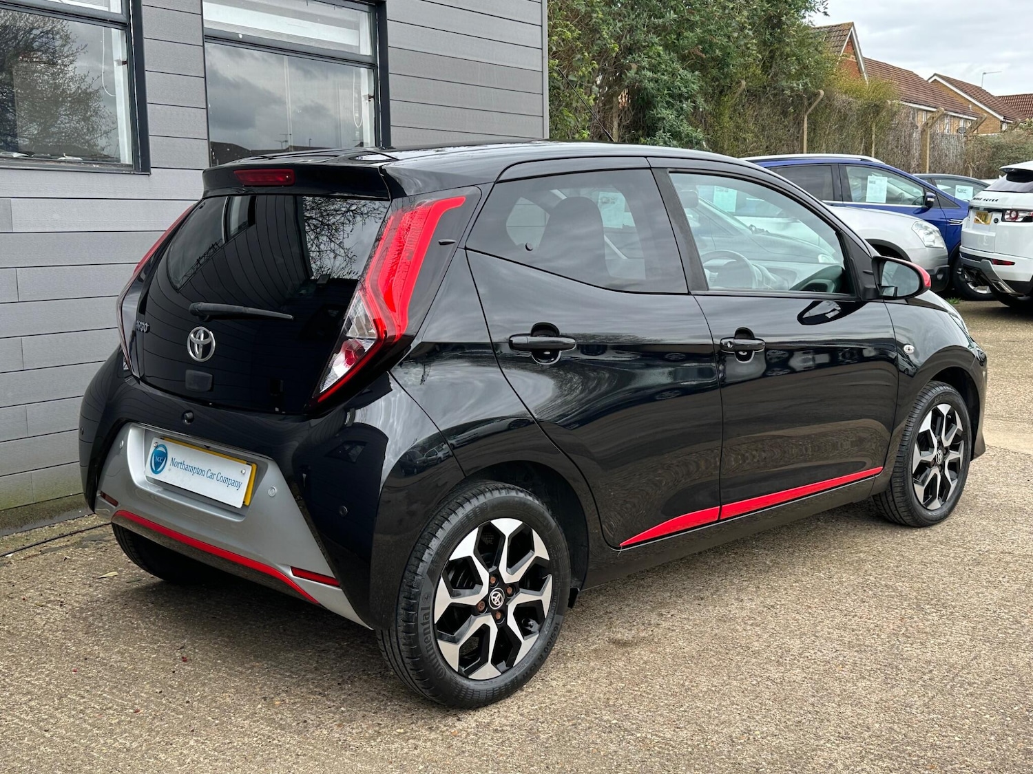Used Toyota AYGO 2019 for sale - 78072096: Photo 8