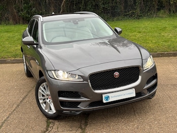 Used Jaguar F-Pace 2019 for sale - 77612622: Photo