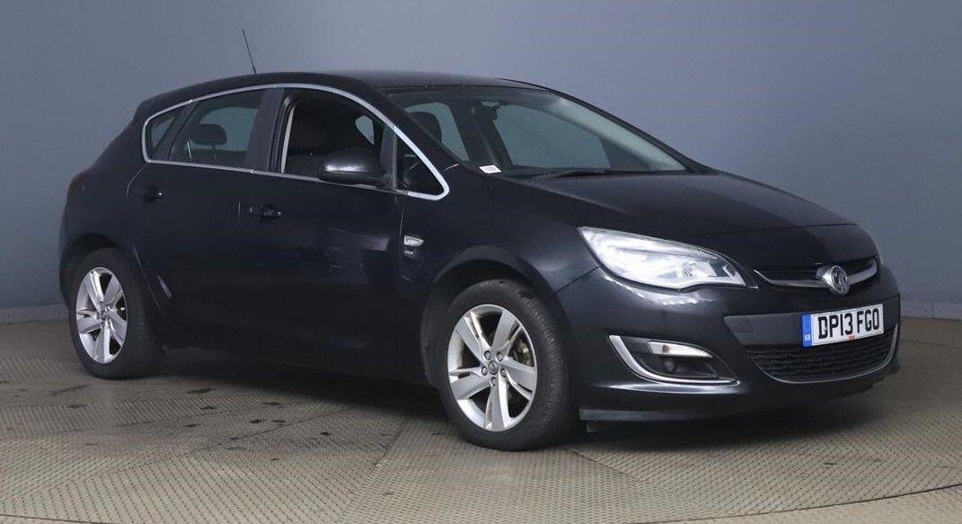 Used Vauxhall Astra 2013 for sale - 76473750: Photo 1