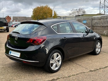 Used Vauxhall Astra 2013 for sale - 76473750: Photo