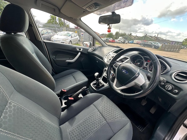 Used Ford Fiesta 2012 for sale - 76295294: Photo 21