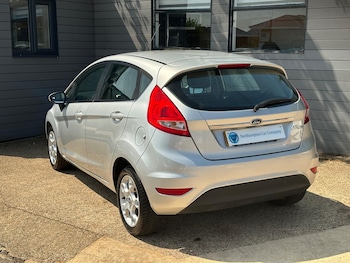 Used Ford Fiesta 2012 for sale - 76295294: Photo 2