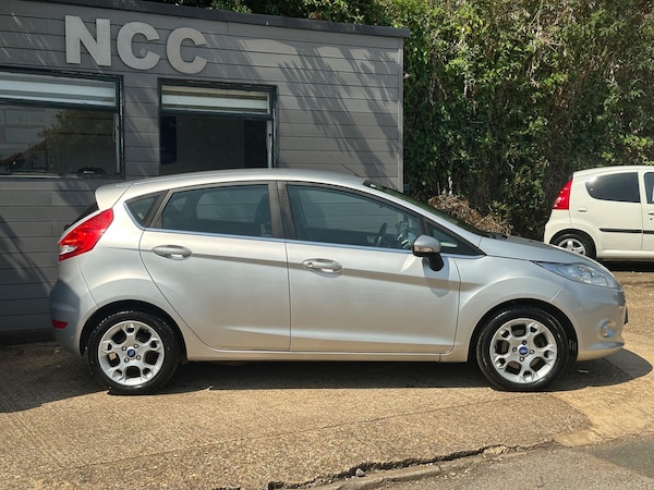 Used Ford Fiesta 2012 for sale - 76295294: Photo 7