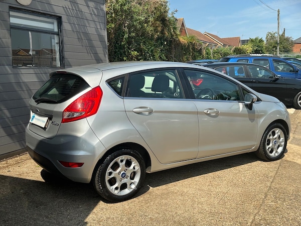 Used Ford Fiesta 2012 for sale - 76295294: Photo 9