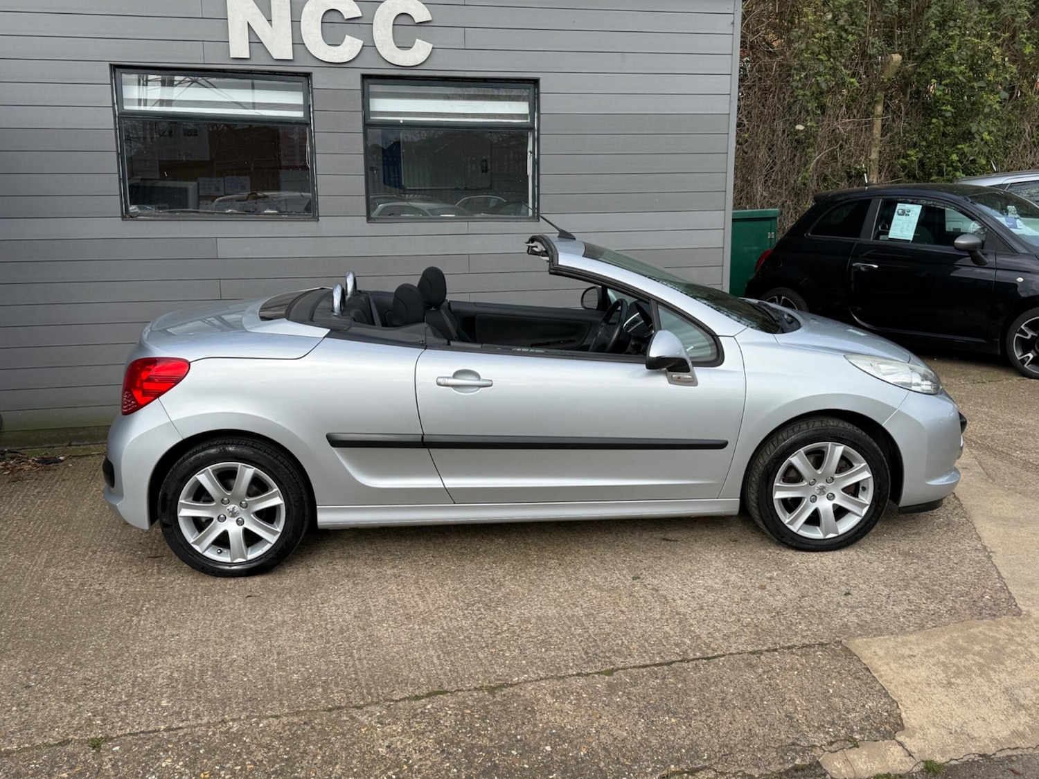 Used Peugeot 207 CC for sale - 78116474: Photo 14