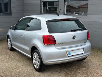 Used Volkswagen Polo 2012 for sale - 77611758: Photo