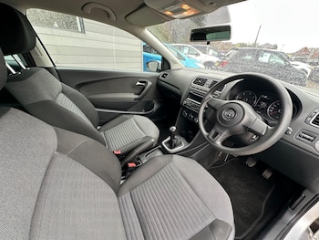 Used Volkswagen Polo 2012 for sale - 77611758: Photo