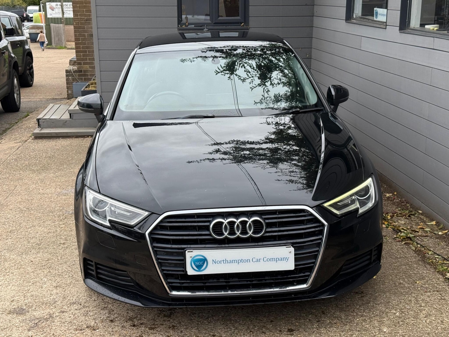 Used Audi A3 2016 for sale - 76936143: Photo 4