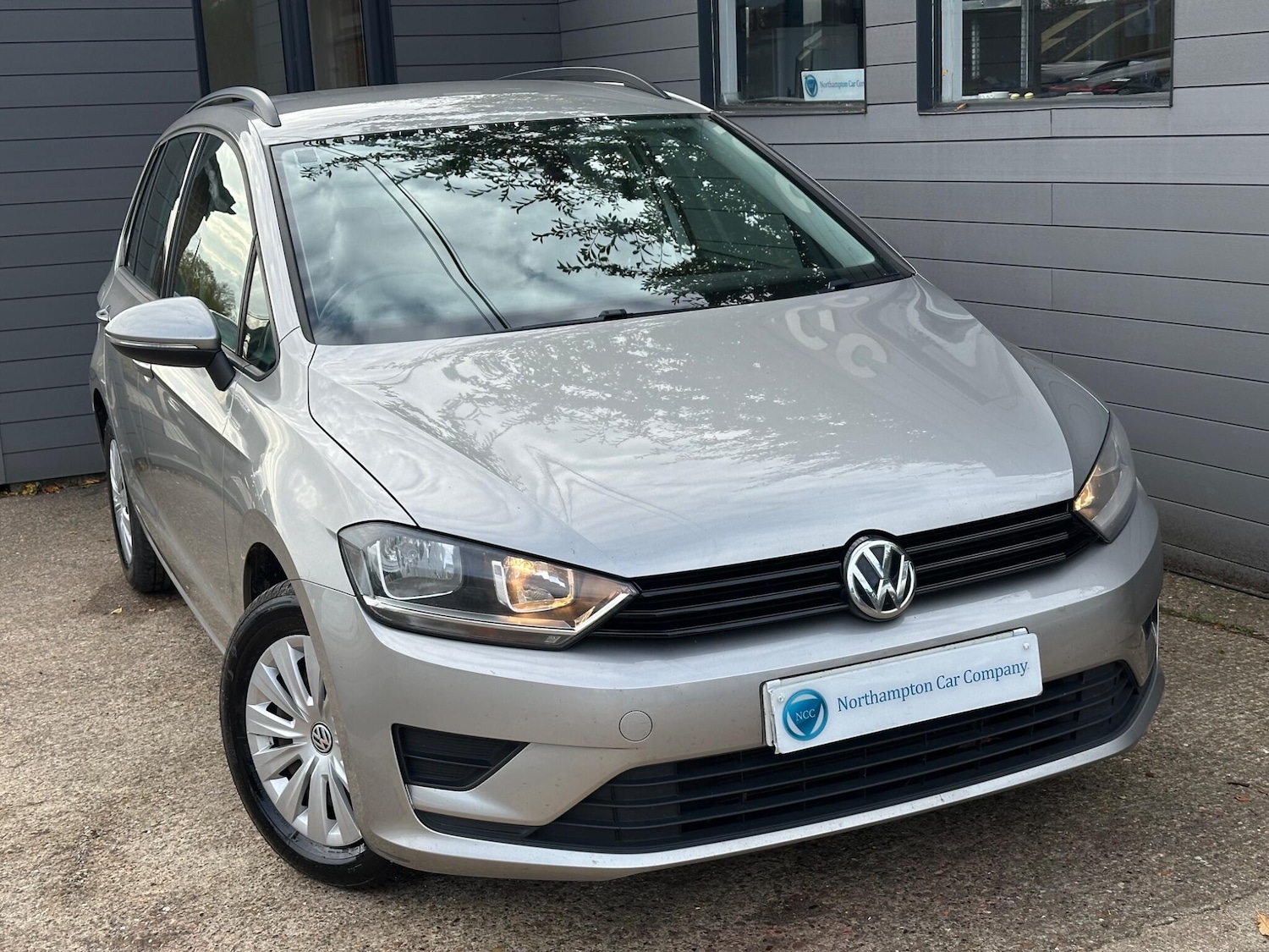 Used Volkswagen Golf SV 2014 for sale - 76992804: Photo 5