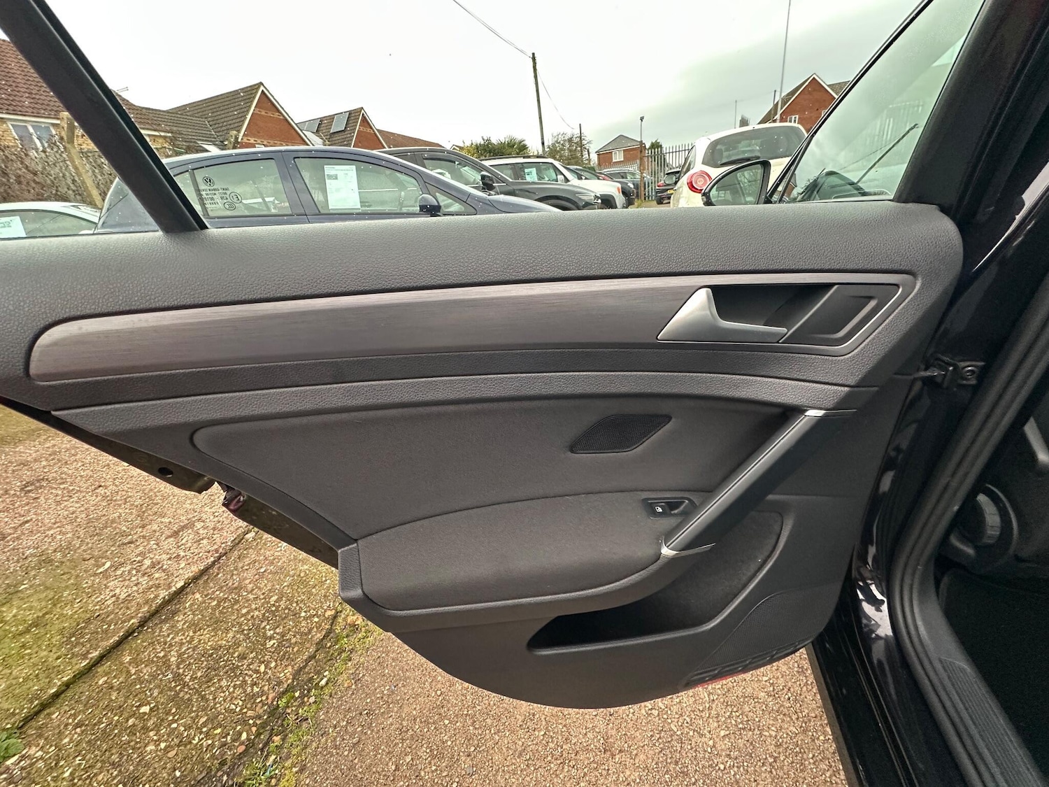 Used Volkswagen Golf 2020 for sale - 76824413: Photo 31