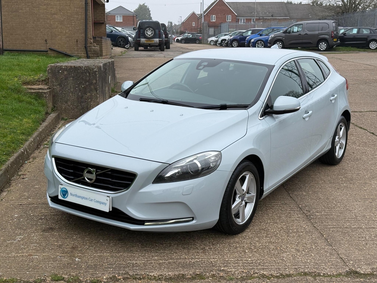 Used Volvo V40 2012 for sale - 77537785: Photo 6
