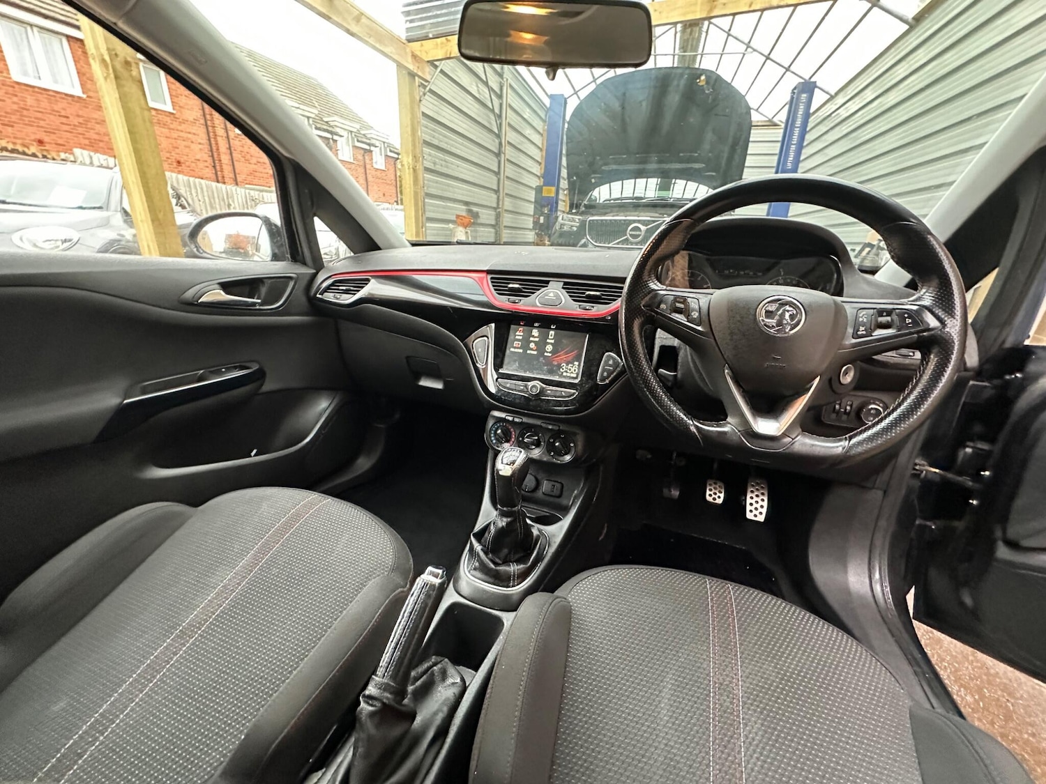 Used Vauxhall Corsa 2016 for sale - 76200714: Photo 2