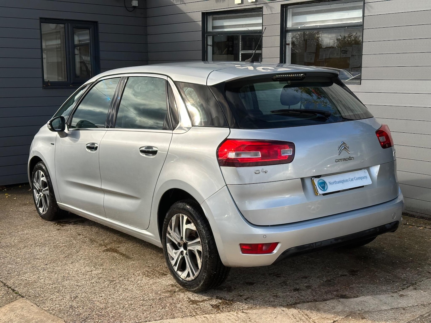 Used Citroen C4 Picasso 2014 for sale - 76992157: Photo 13