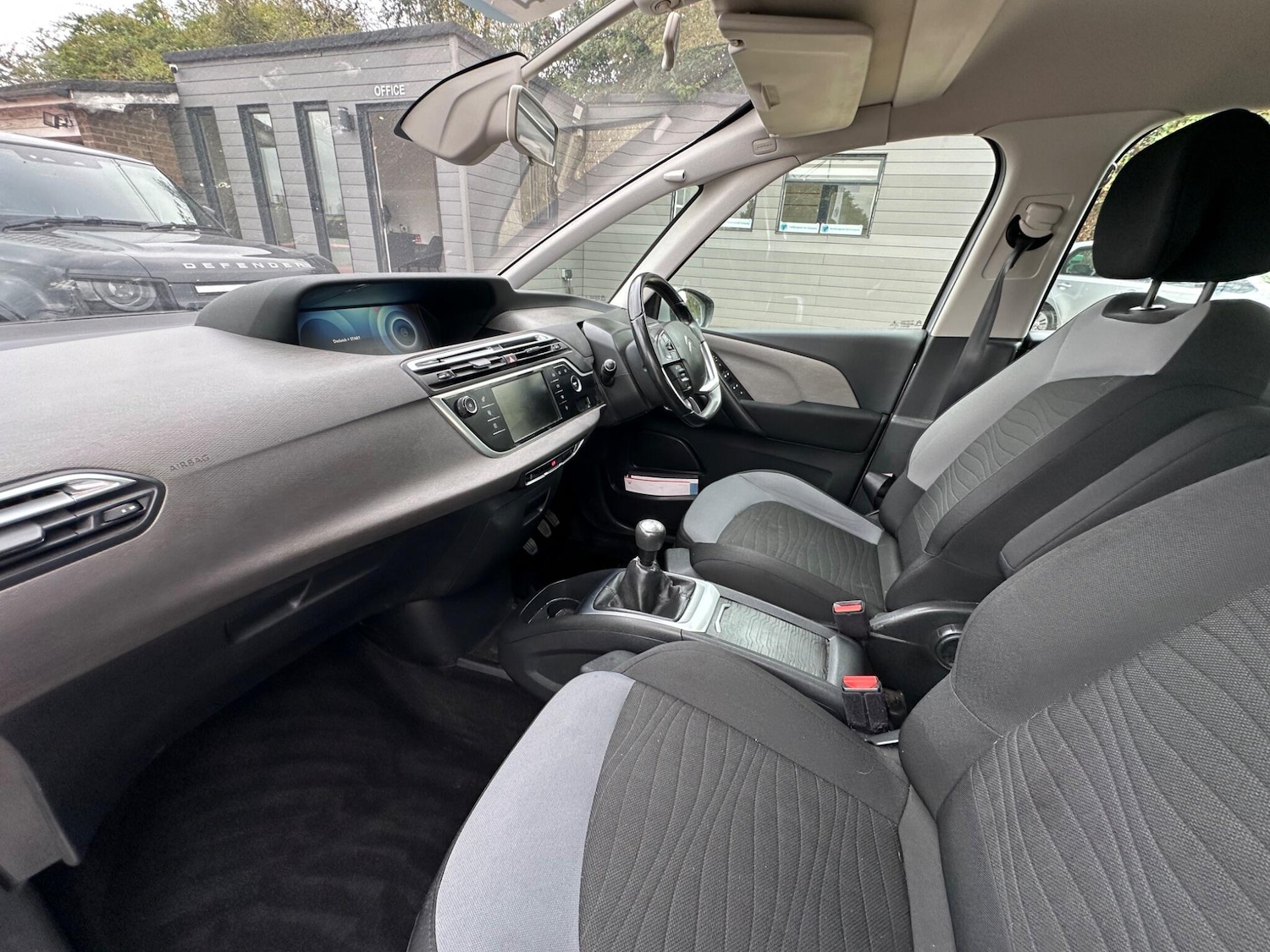 Used Citroen C4 Picasso 2014 for sale - 76992157: Photo 23