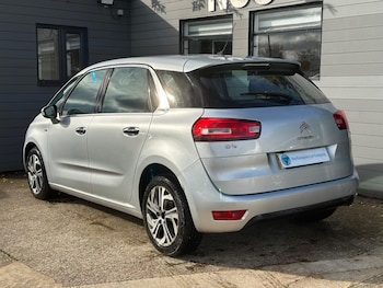 Used Citroen C4 Picasso 2014 for sale - 76992157: Photo