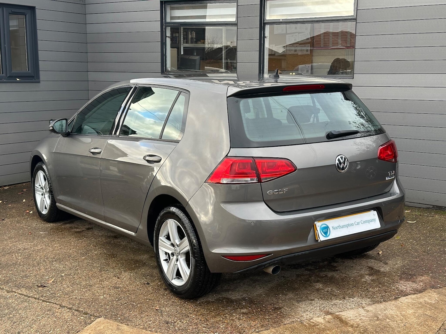 Used Volkswagen Golf 2016 for sale - 77637908: Photo 12