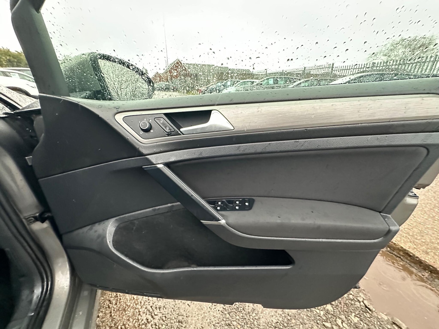 Used Volkswagen Golf 2016 for sale - 77637908: Photo 26