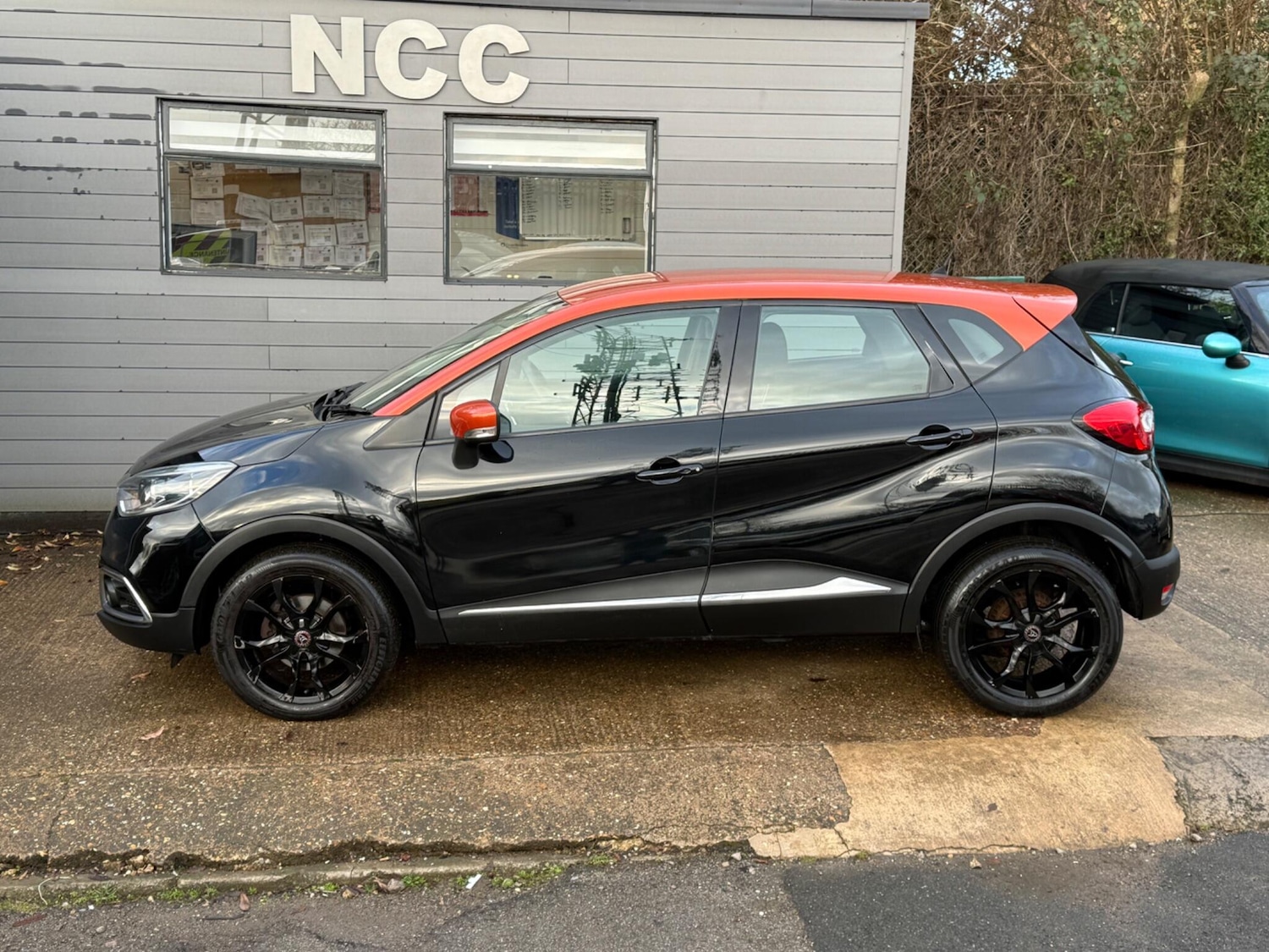 Used Renault Captur 2016 for sale - 77958521: Photo 14