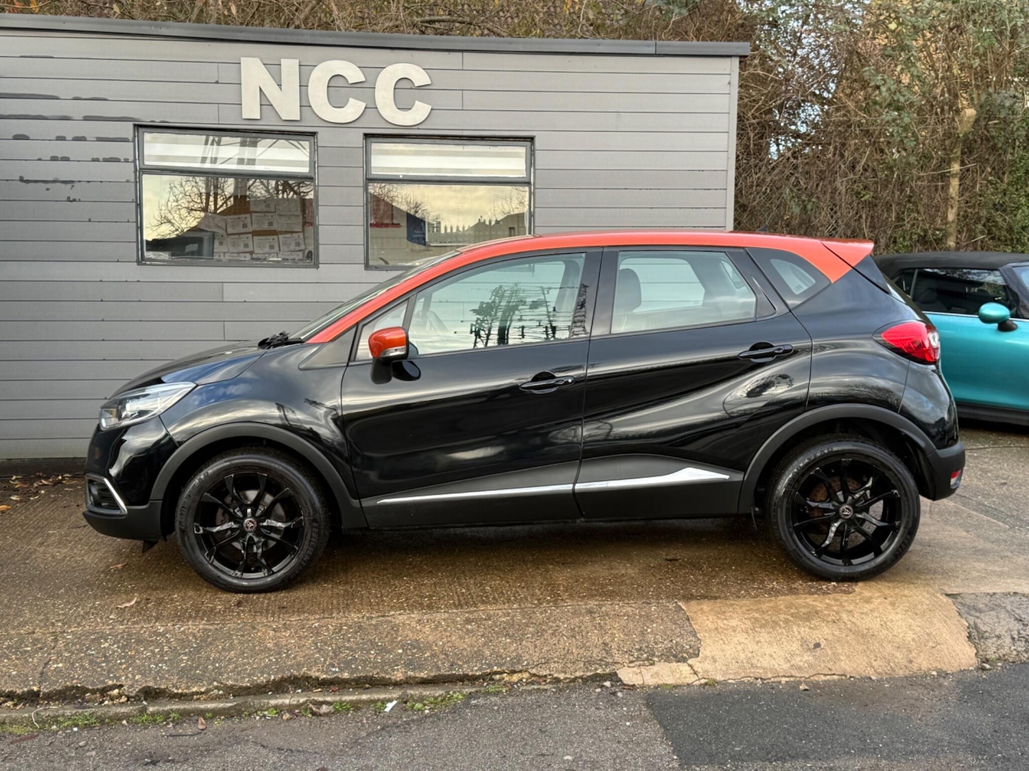 Used Renault Captur 2016 for sale - 77958521: Photo 15