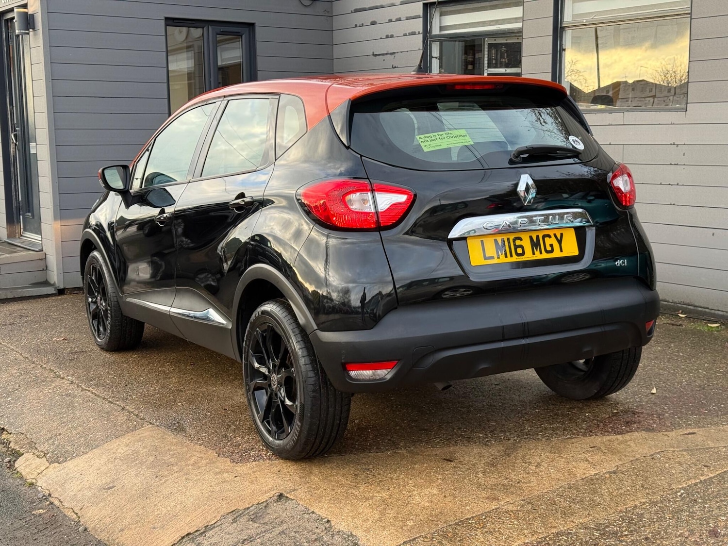 Used Renault Captur 2016 for sale - 77958521: Photo 2