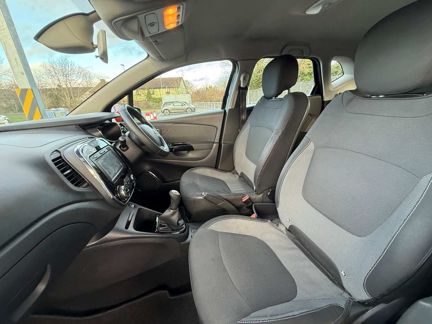 Used Renault Captur 2016 for sale - 77958521: Photo 20