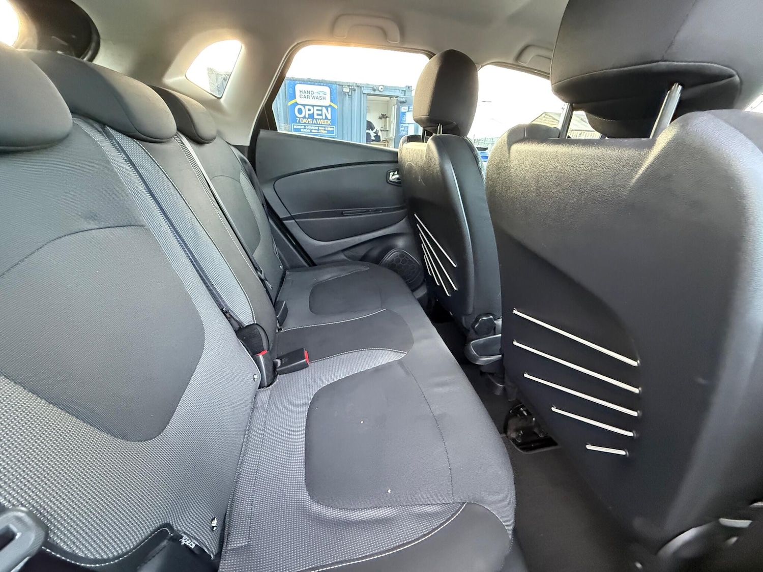 Used Renault Captur 2016 for sale - 77958521: Photo 23