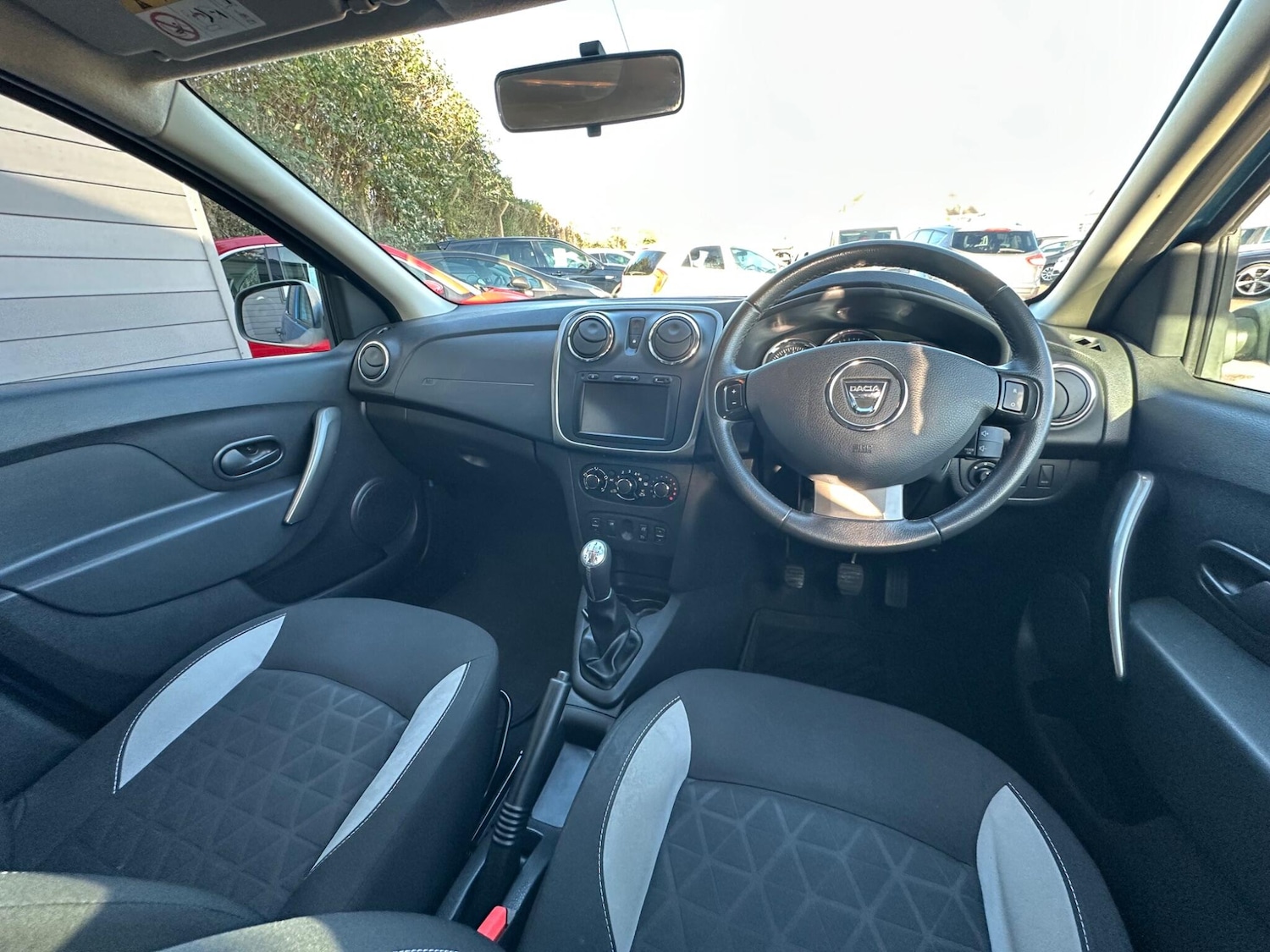 Used Dacia Sandero Stepway 2013 for sale - 76701651: Photo 20