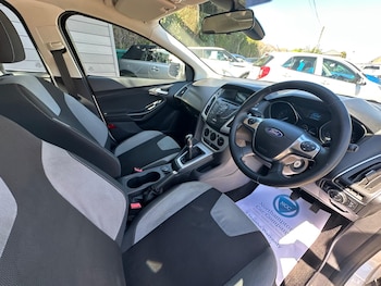 Used Ford Focus 2013 for sale - 78362843: Photo