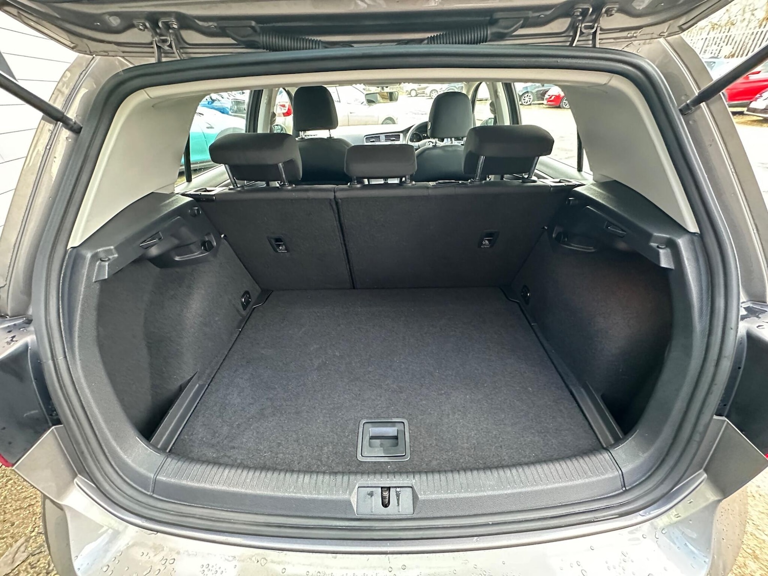 Used Volkswagen Golf 2013 for sale - 77351917: Photo 14