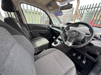 Used Citroen C3 Picasso 2016 for sale - 75459599: Photo