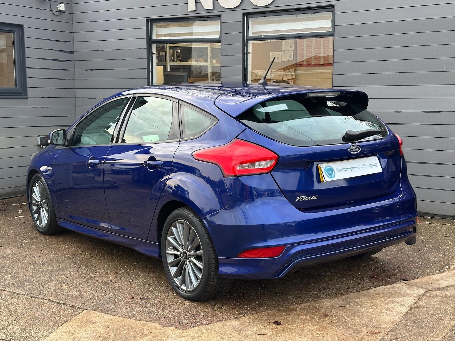 Used Ford Focus 2017 for sale - 77120090: Photo 13