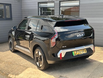Used Kia EV3 2025 for sale - 79168905: Photo