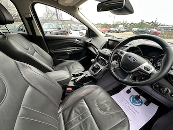 Used Ford Kuga 2016 for sale - 77658688: Photo