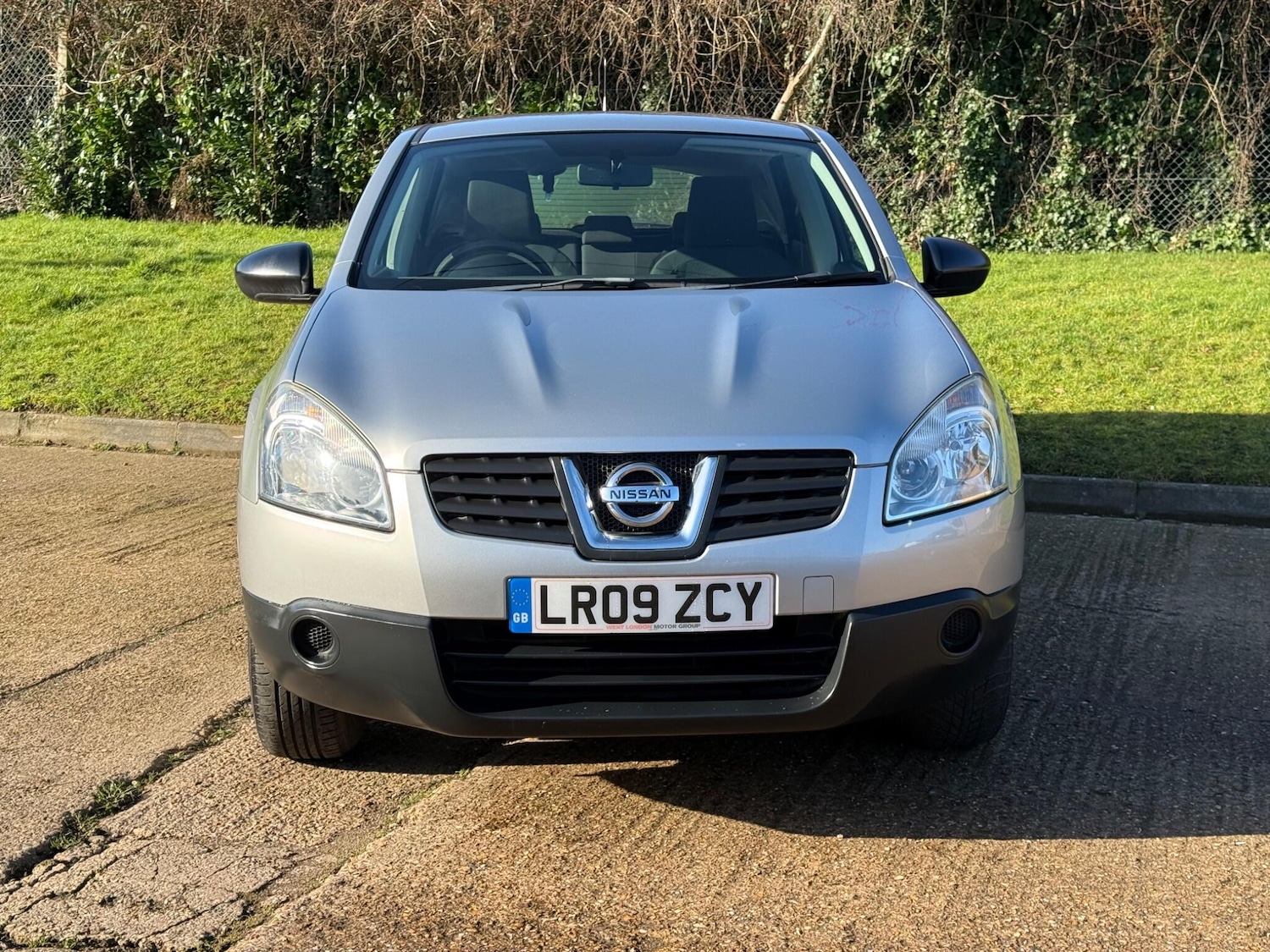 Used Nissan Qashqai 2009 for sale - 77215062: Photo 8