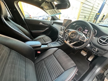 Used Mercedes-Benz A-Class 2018 for sale - 76307644: Photo