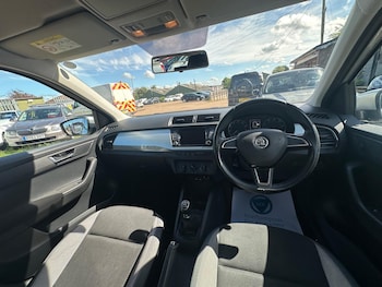 Used Skoda Fabia 2015 for sale - 78585852: Photo